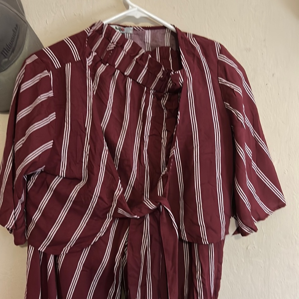 2 piece outfit brown and white bell bottoms pants with elastic waist short top